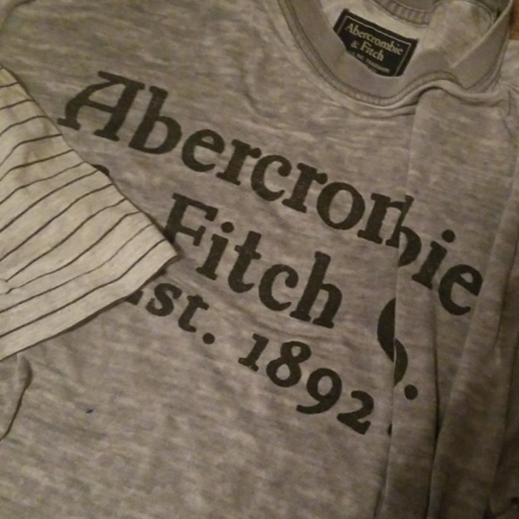 Abercrombie & Fitch shirts - Picture 2 of 3